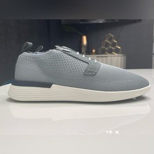 Men’s Wolf & Shepherd Swiftknit Derby Storm/White size 10